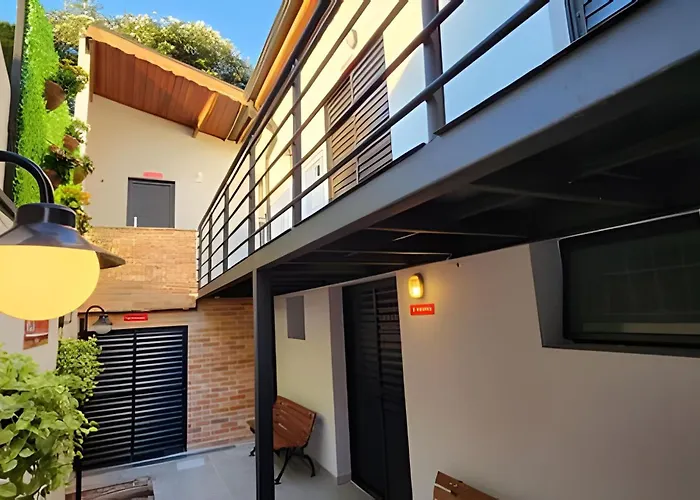 Studio VII - Completo -Centro de Jundiaí