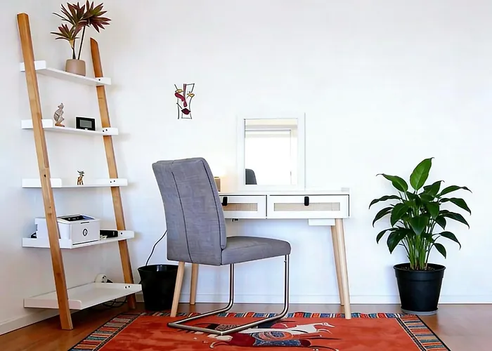 Suite im Zentrum Süd-Balkon Parken