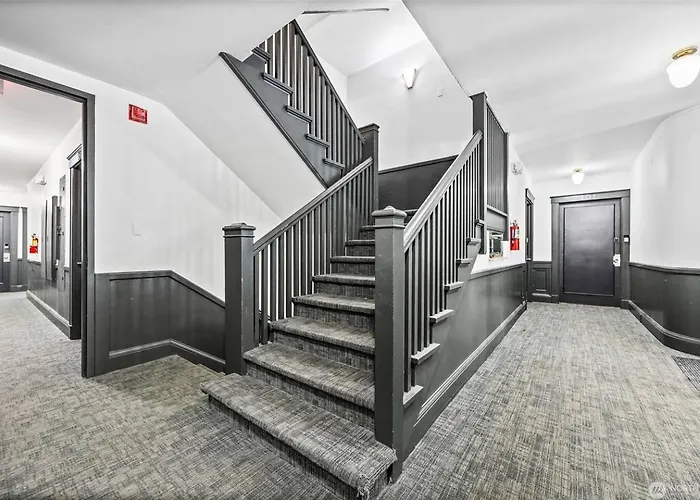 Studio205 - Your Pnw Urban Hideaway
