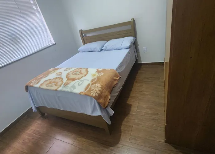 Apartamento Mobiliado com 2 quartos, 2 banheiros e garagem em Conselheiro Lafaiete-MG