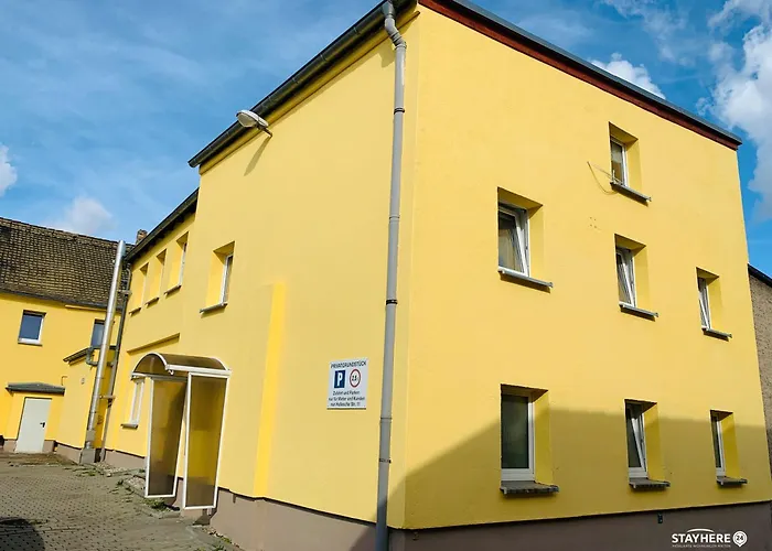 StayHere24 Große Monteur- und Ferienwohnung mit 3 Schlafzimmern