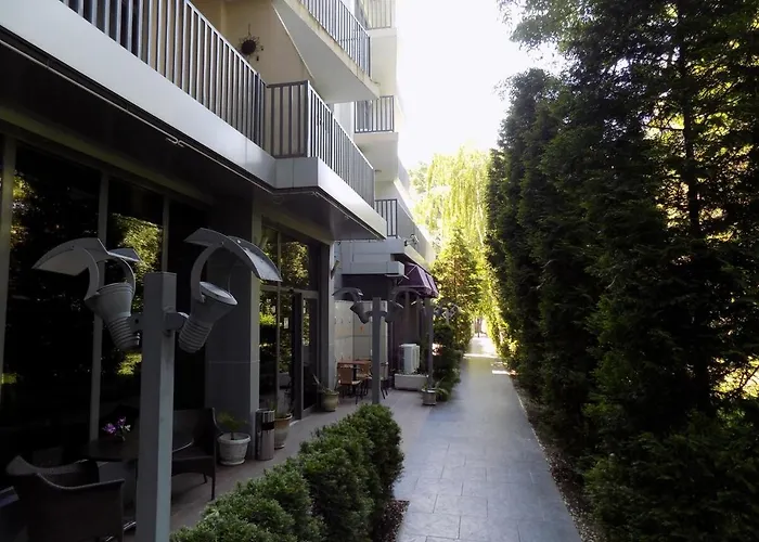 Sapphire Apartment