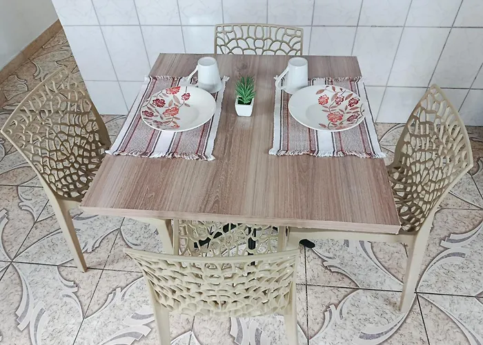 Micro Casas, Próximas ao Terminal Rodoviário, Mercado de São Brás - 1 Unidade disponível para COP 30