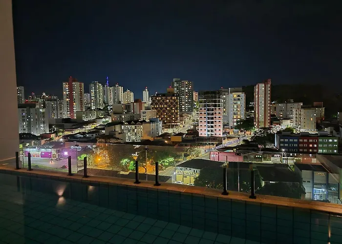 Studios Completos com Piscina e Academia ao lado da USP