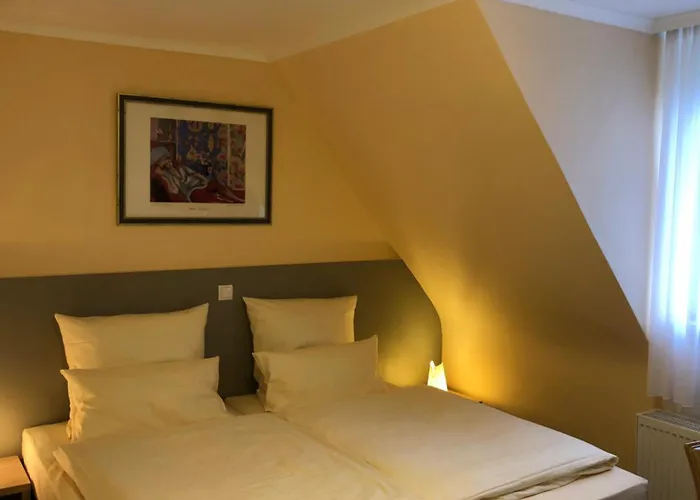 Loens Hotel Garni