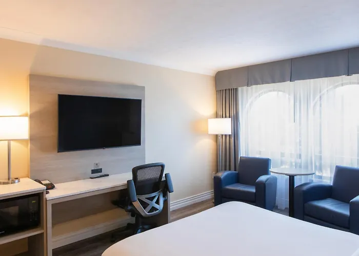 The Fredericton Inn