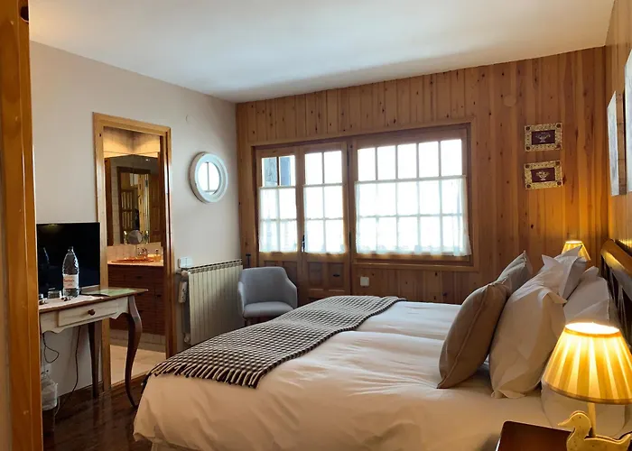 El Xalet De Tauell Hotel Rural