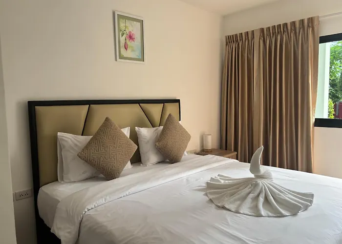 Bonny Hotel 4 Floors No Elevator 8Am-9Pm
