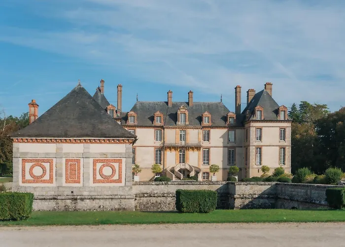 Chateau-Hotel De Bourron