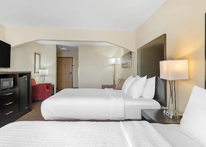 Best Western Plus Capital Inn