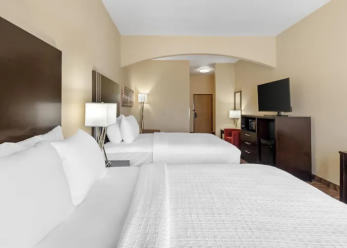 Best Western Plus Capital Inn