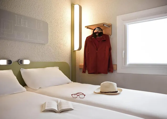 Ibis Budget Pontault Combault Rn4 Marne La Vallee
