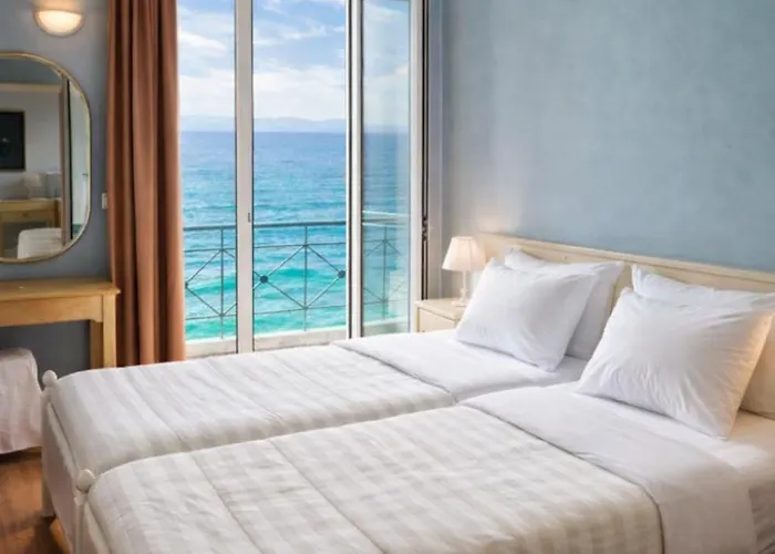Queens Leriotis Hotel