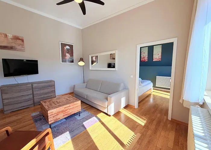 Amaroo - Serviced Apartments "Branden"