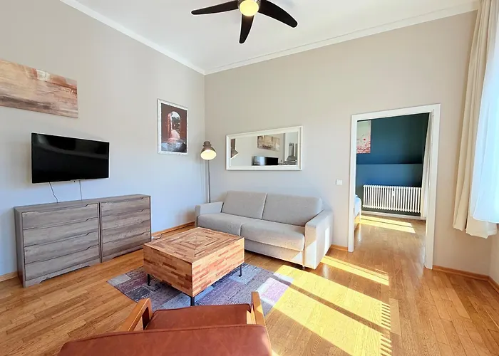 Amaroo - Serviced Apartments "Branden"