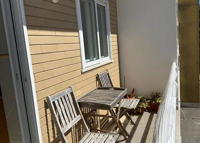 Sun & Wave Apartment