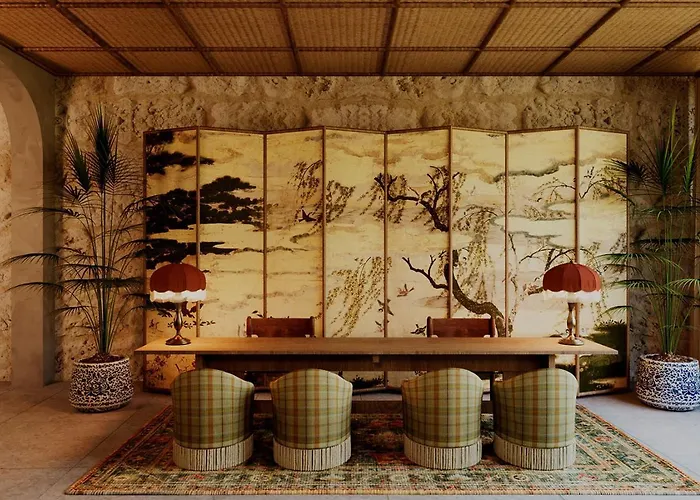 Chic&Basic Tokyo Hoose