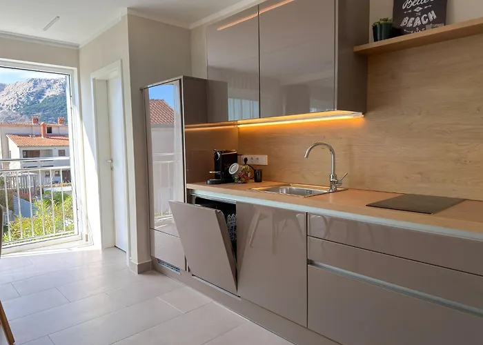 Apartment Baska, exklusive Apartments mit Poolarea in Baska, Krk - Kroatien