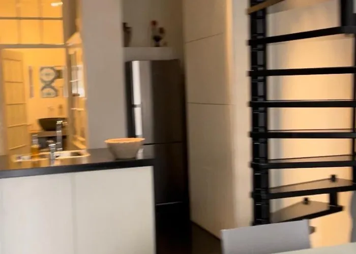 Apartment Close To Campus