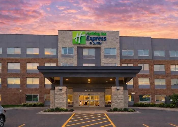 Holiday Inn Express And Suites Des Moines Downtown By Ihg