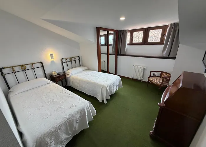 Hotel Santillana