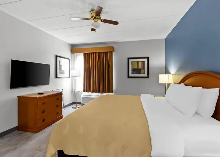 Quality Inn & Suites Cvg Airport
