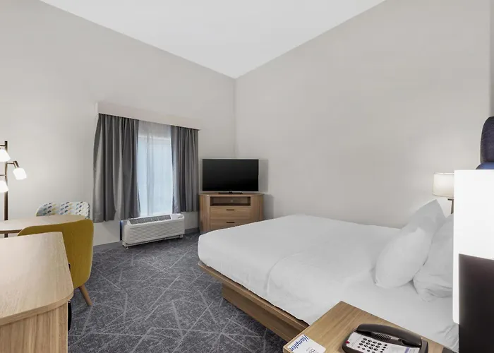 Hampton Inn Birmingham/Leeds