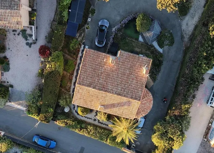 Rez De Villa Pebrier