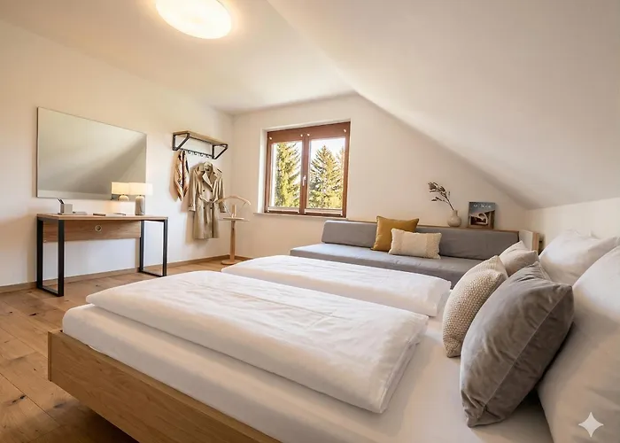 W-Apartments - Spacious Parking, Ev-Station, Washer & Private Garden