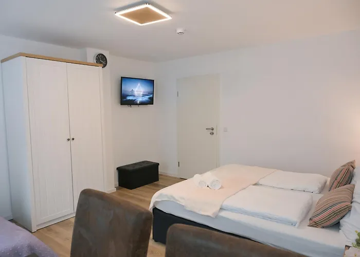 Silonce Hotels & Restaurant