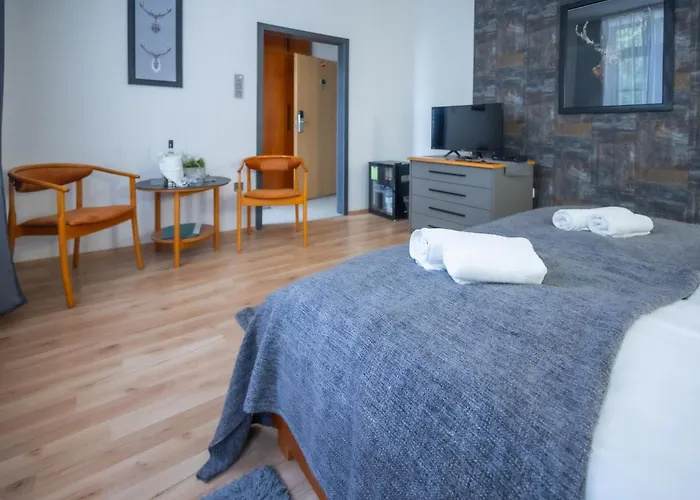 4 Evszak Hegyihotel