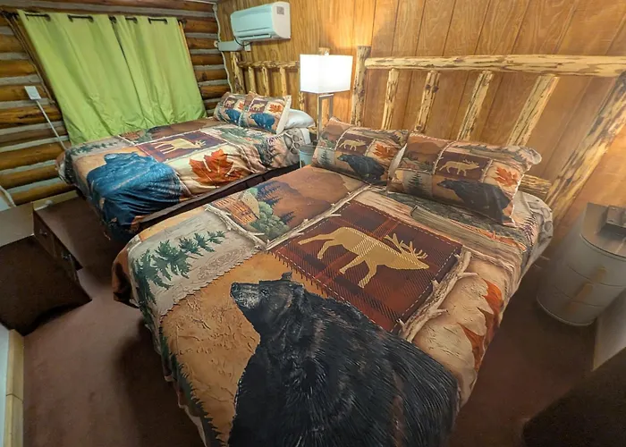 Yellowstone Motel - Adults Only - All Rooms Have Kitchens
