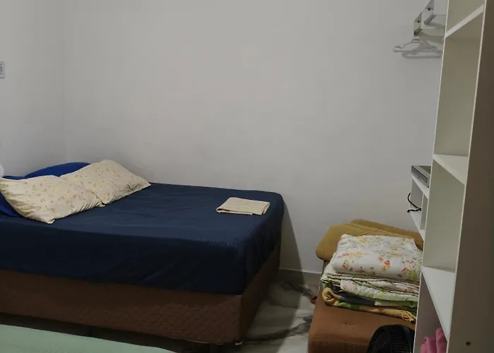 Cantinho da Lu em apt inteiro 1km da praia