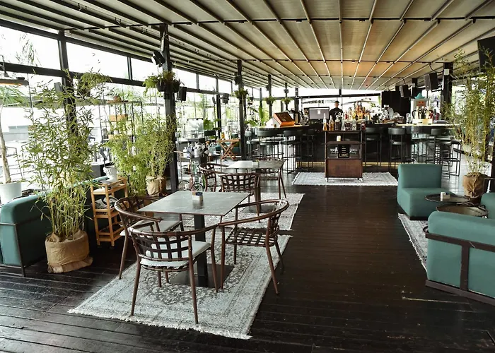 Maritim Marina Bay Resort Spa & Casino Adult Friendly Vlore