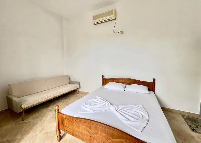 Hotel Joni Lukove