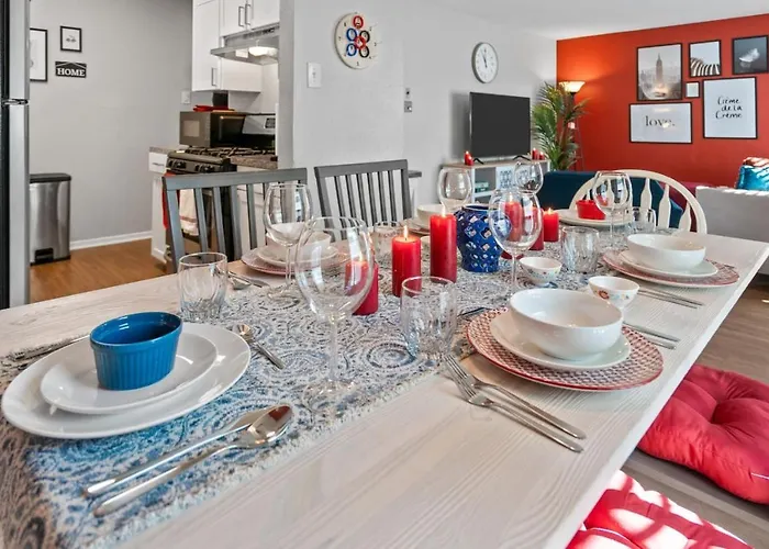 Passionate 2Bd Tcu Walkable