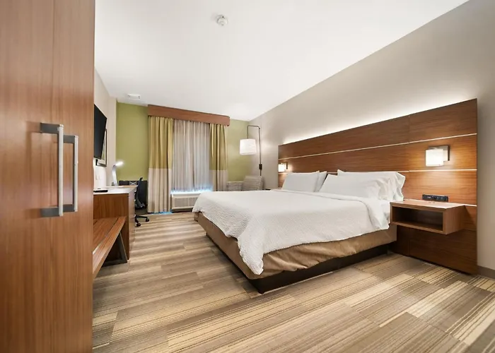 Holiday Inn Express Trincity By Ihg