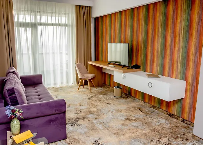 Grand View Hotel & Suites Copou