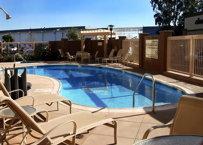 Hampton Inn & Suites Seal Beach