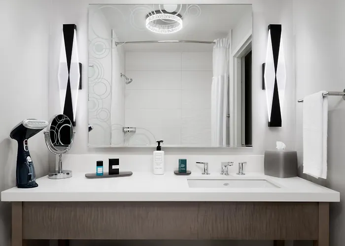 Hilton Boca Raton Suites - Newly Renovated