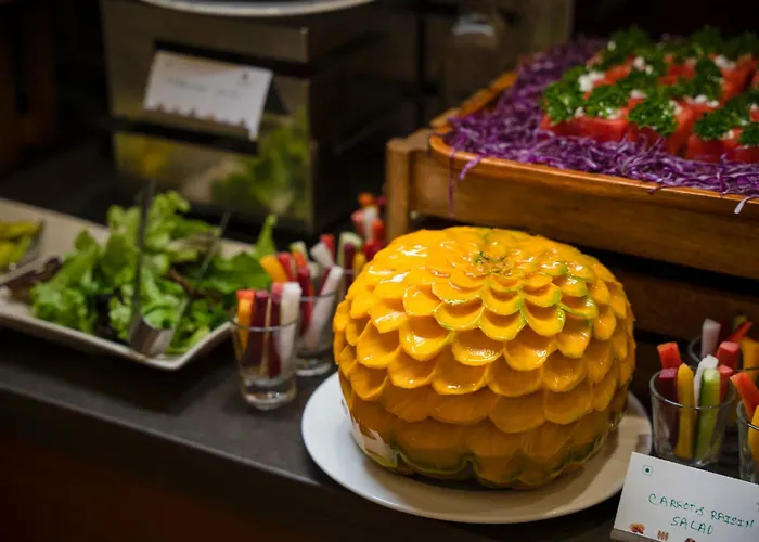 Grand Mercure Vadodara Surya Palace