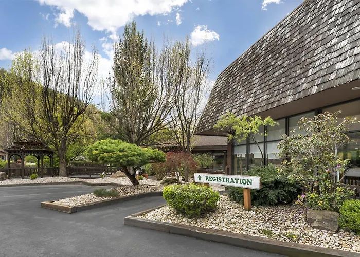 Best Western Braddock Inn