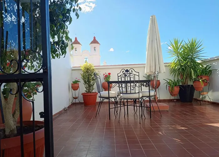 El Hotel De Su Merced