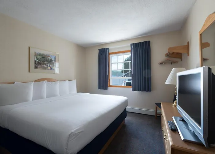 Adirondack Retreat Inn & Suites