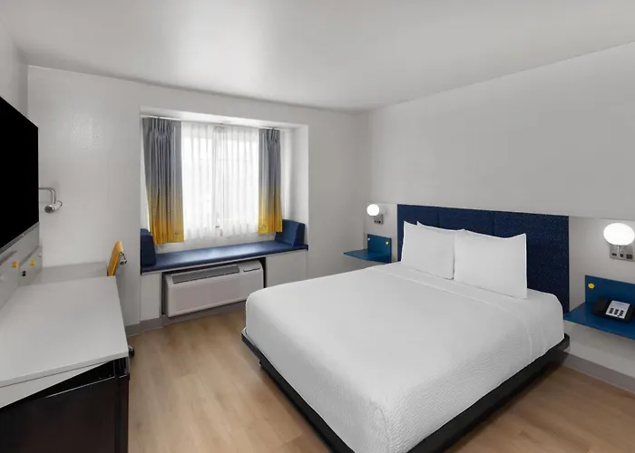 Microtel Inn And Suites Baton Rouge Airport
