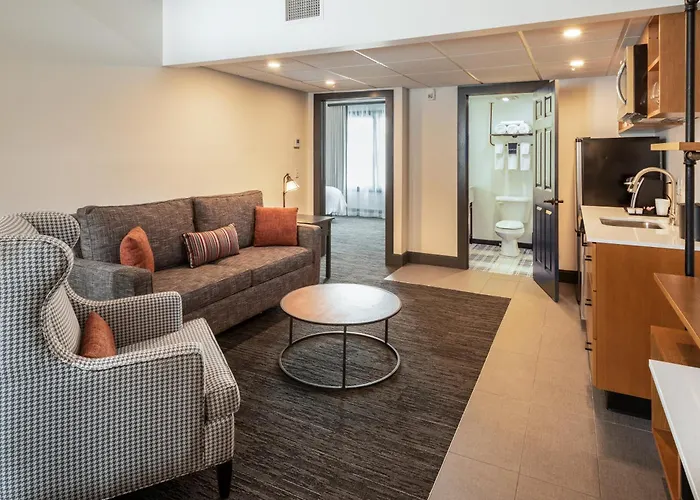 The Craftsman Inn & Suites