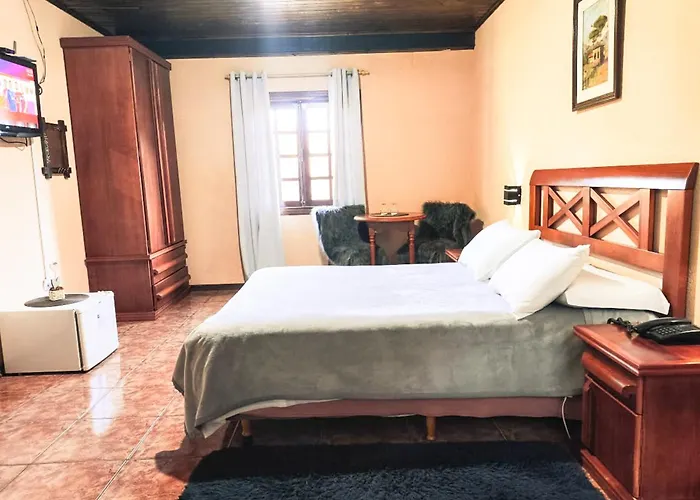 VELINN Hotel Ninho do Falcão