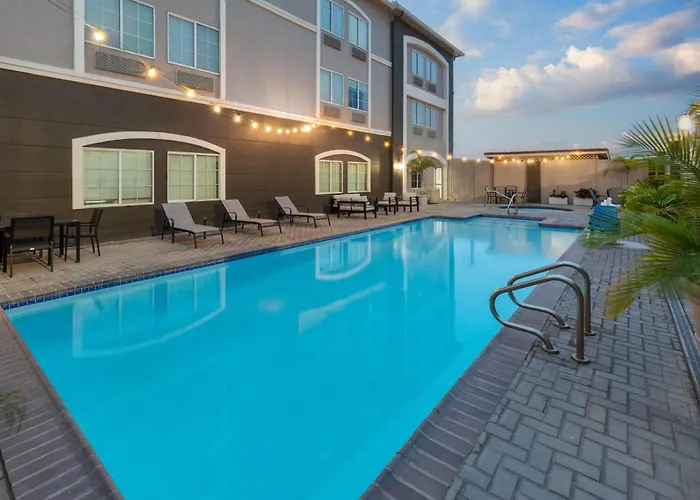 La Quinta By Wyndham Laredo Airport