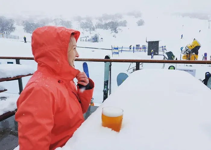 Smiggins Hotel & Chalet Apartments