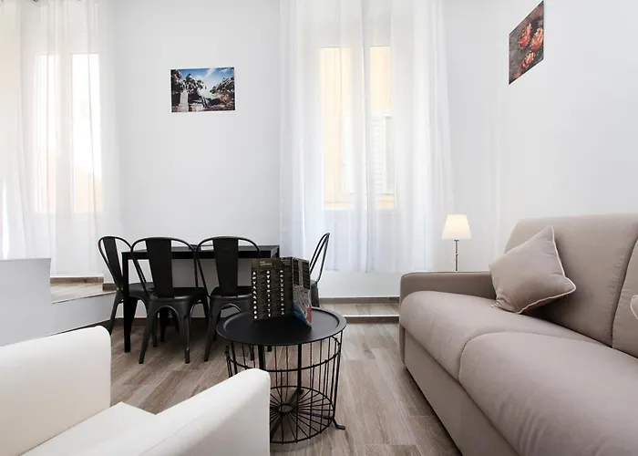Appartements T2 Rue Conventionnel Chiappe, Quartier Citadelle Port